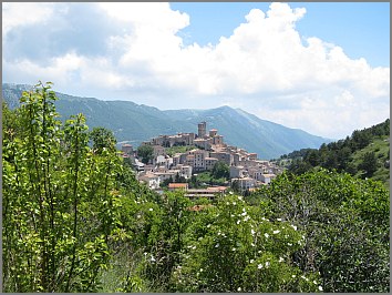 castel del monte,abruzzen,nationalpark gran sasso und monti della laga